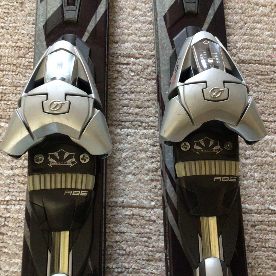 HEAD Monster スキー板になります