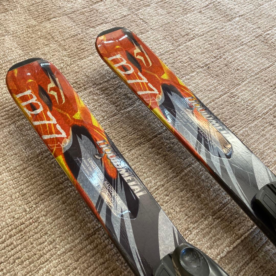 HEAD Monster スキー板になります