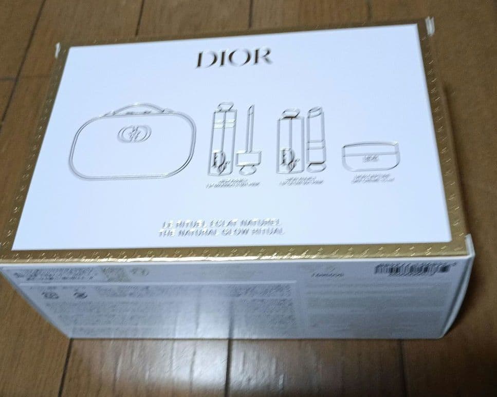 CHRISTIAN DIOR 　25クリスマス　コフレ