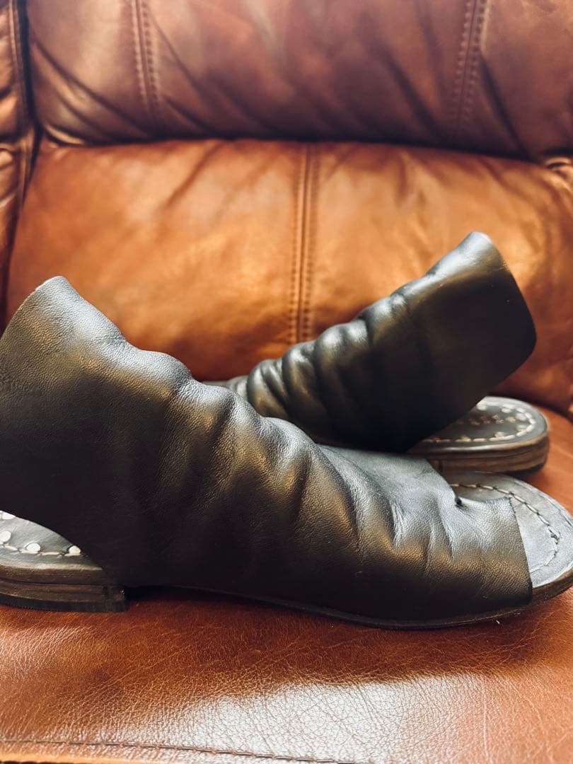 完全完売　ゴルディーニ✖︎ポルタユ　希少レザーサンダル　ヴィブラムソール　ユリウス