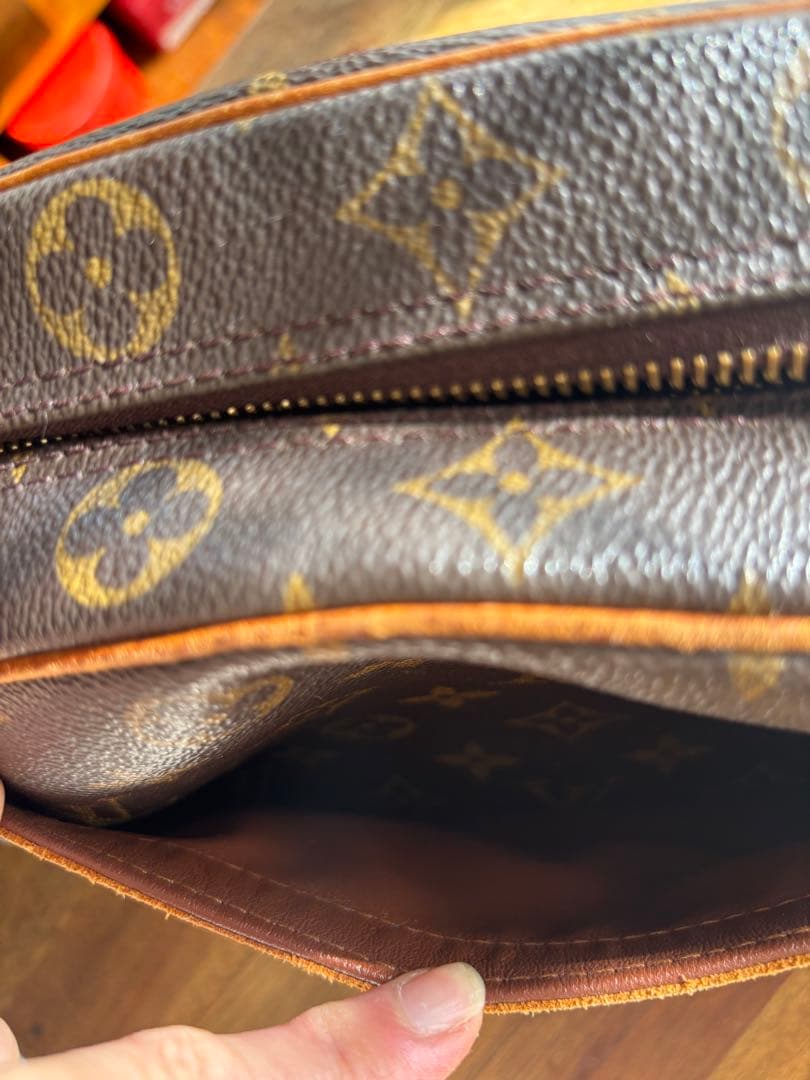 専用です。ルイヴィトン ブロワ モノグラム クロスボディ M51221