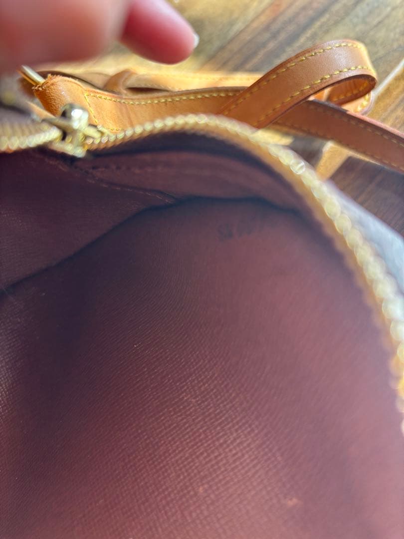 専用です。ルイヴィトン ブロワ モノグラム クロスボディ M51221