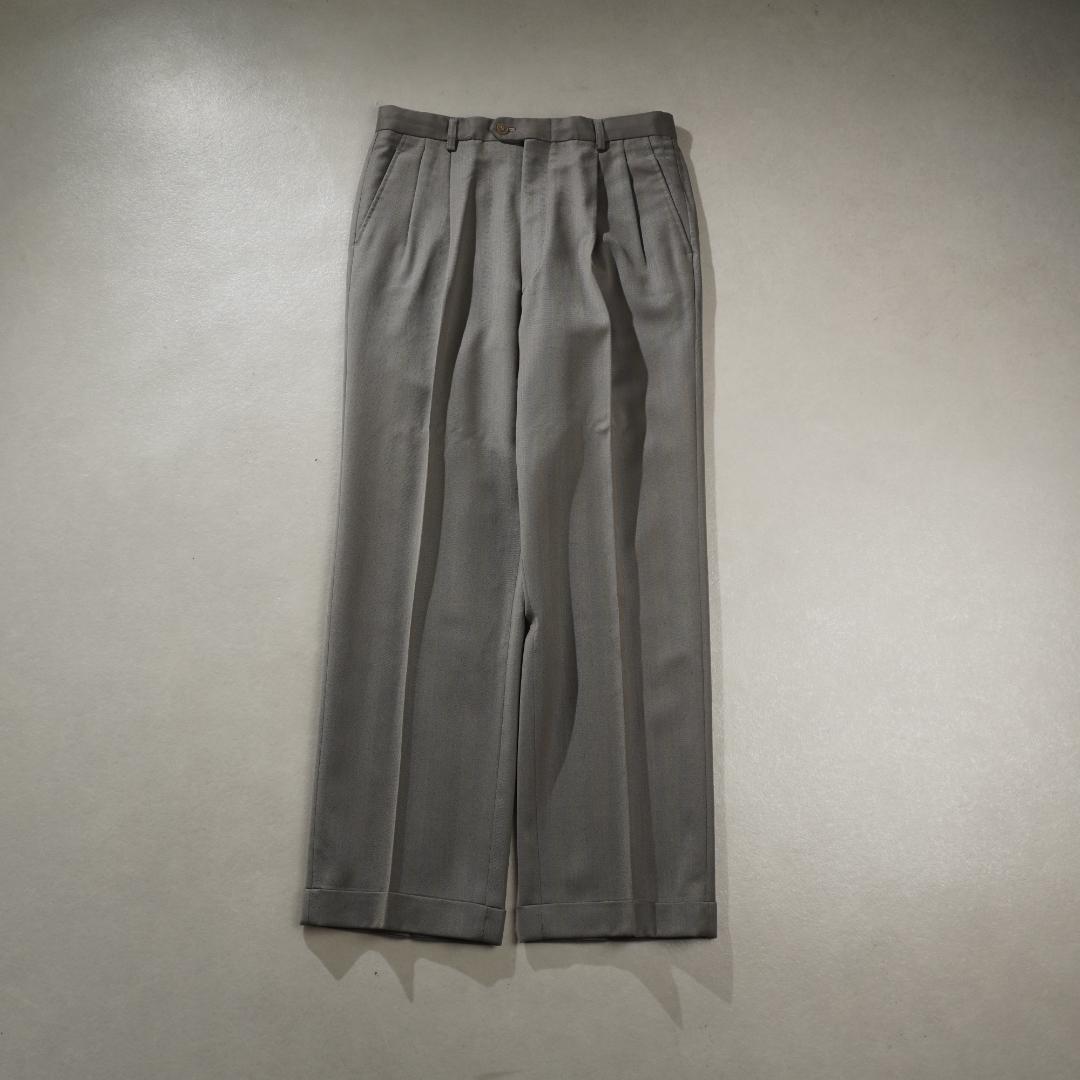 Yves Saint Laurent セットアップスーツ ベージュ/EZ85