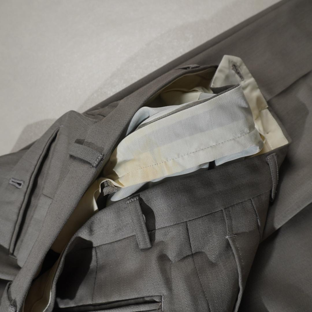 Yves Saint Laurent セットアップスーツ ベージュ/EZ85