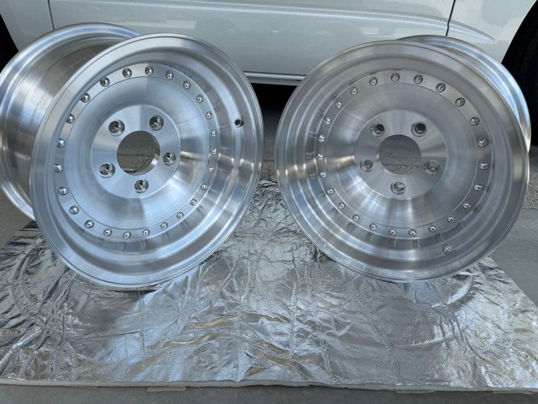 アメリカンレーシングAR61アウトロー