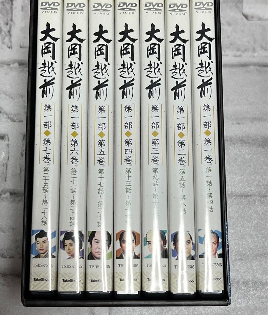 ★ 大岡越前 第一部 DVD-BOX〈7枚組〉