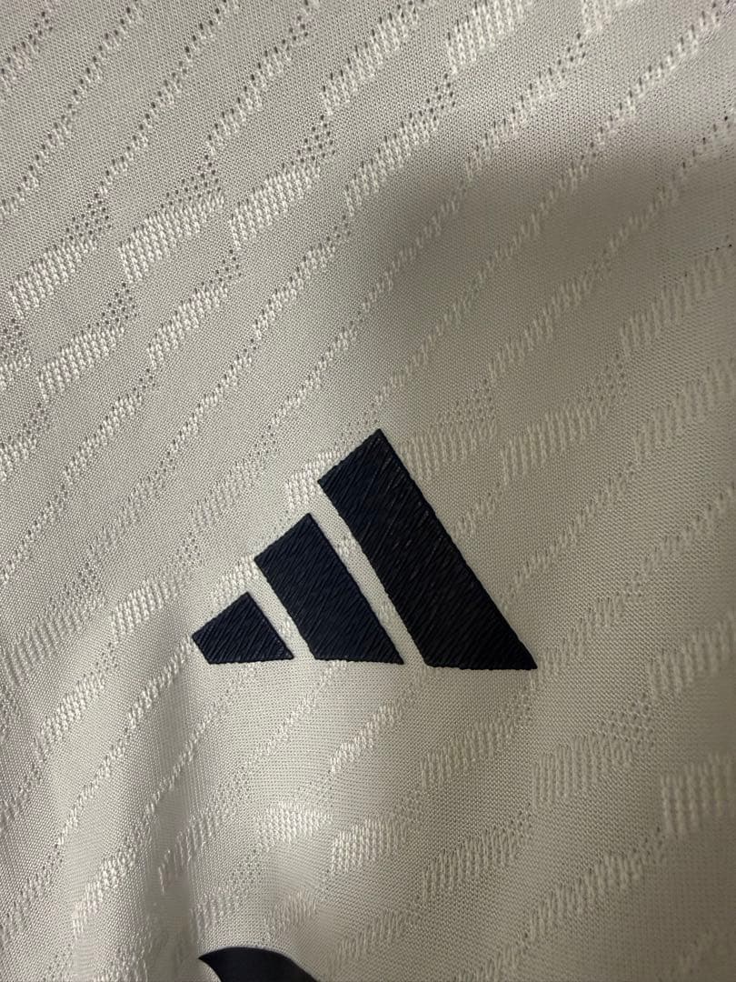 レアル・マドリード　オーセンティック長袖　ユニフォーム　23-24 ベリンガム