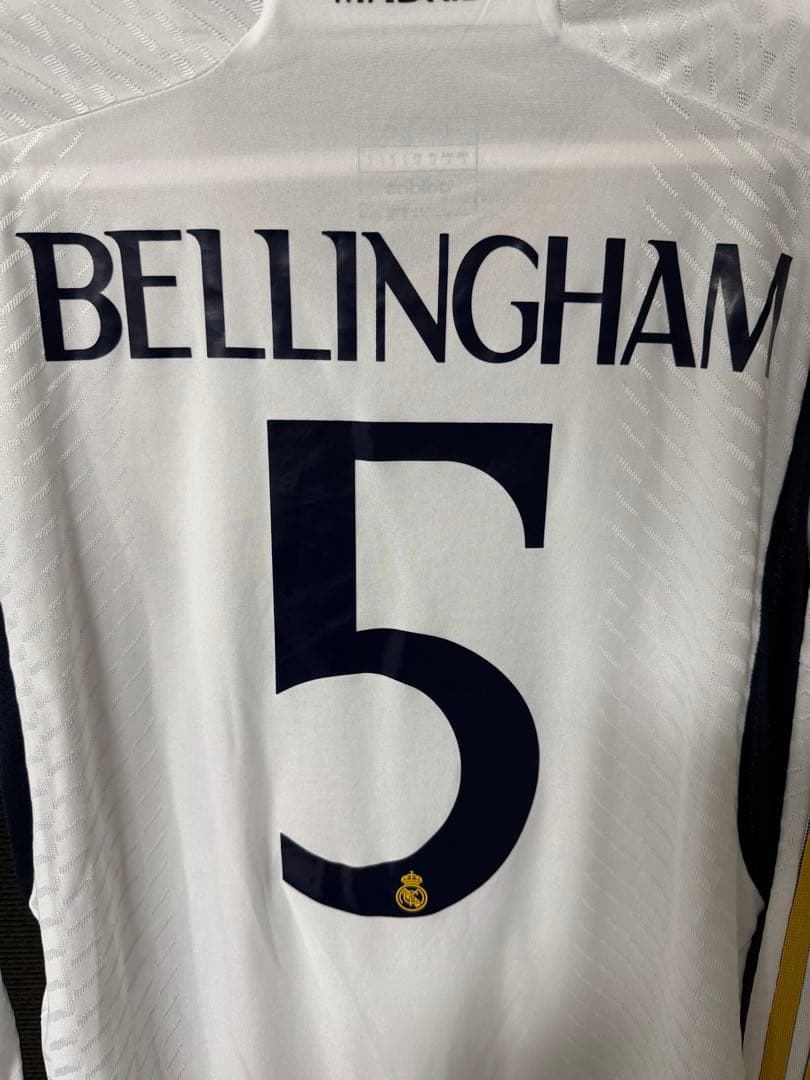 レアル・マドリード　オーセンティック長袖　ユニフォーム　23-24 ベリンガム