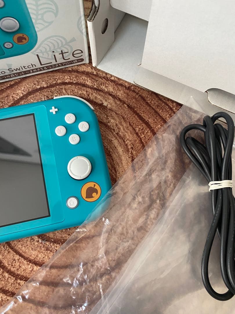 Switch Lite あつまれ どうぶつの森 まめきち&つぶきち アロハ柄