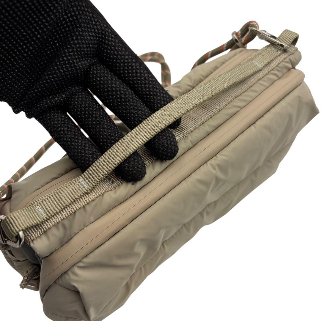 【極美品】topologieボトルサコッシュ カーキ ストラップセット