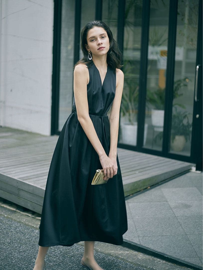 スーツ・フォーマル・ドレス LADY TUCK FLARE DRESS