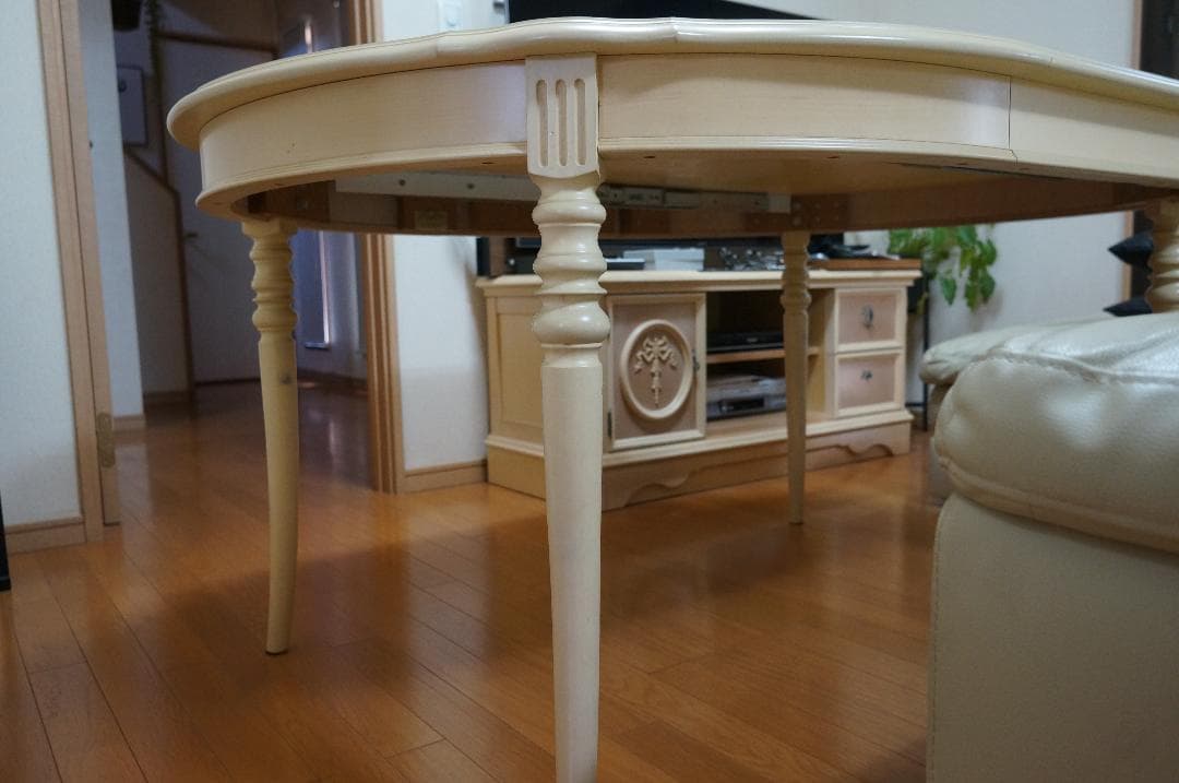 大塚家具 リンホーリン・ダイニングテーブル