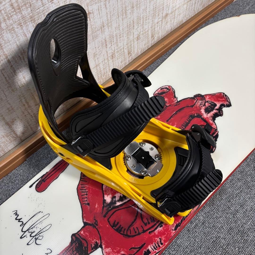 【送料無料】CAPITA スノーボードセットブーツ255ケース付き