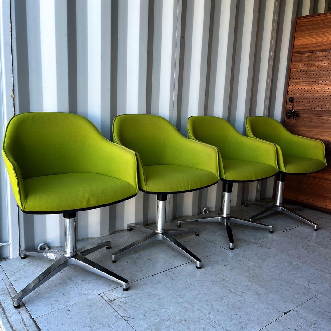 取付無料！ヴィトラ ソフトシェルチェア フォースターベース オフィスチェア4脚