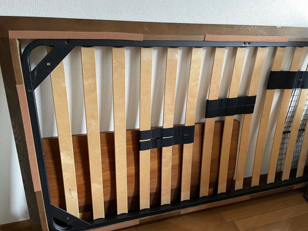 【お値下げ】無印良品　ベッドフレーム（旧型ヘッドボード付）シングル　ウォールナッ