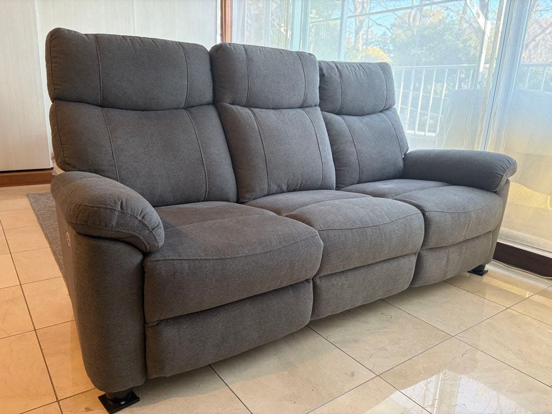 【設置費込み・たのメル便】ニトリ　電動リクライニングソファ　グラッゼ2