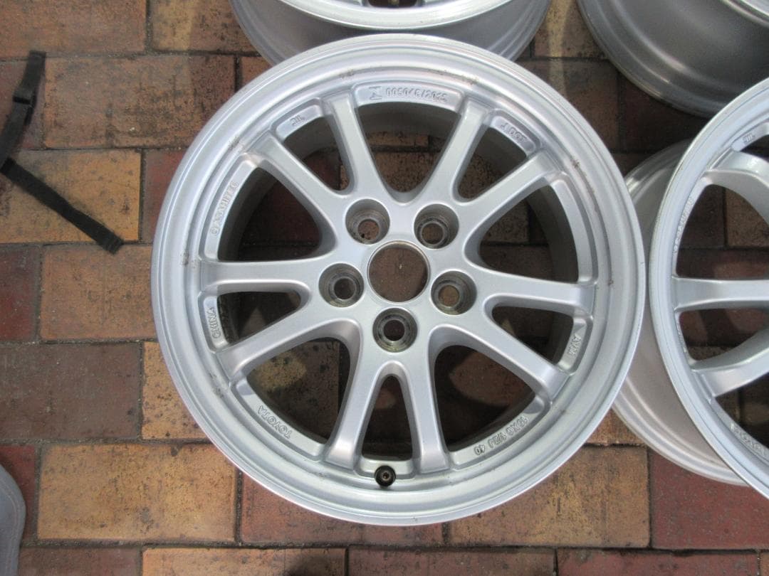 タスク！ 50プリウス純正 15インチホイール 良品4本組 A