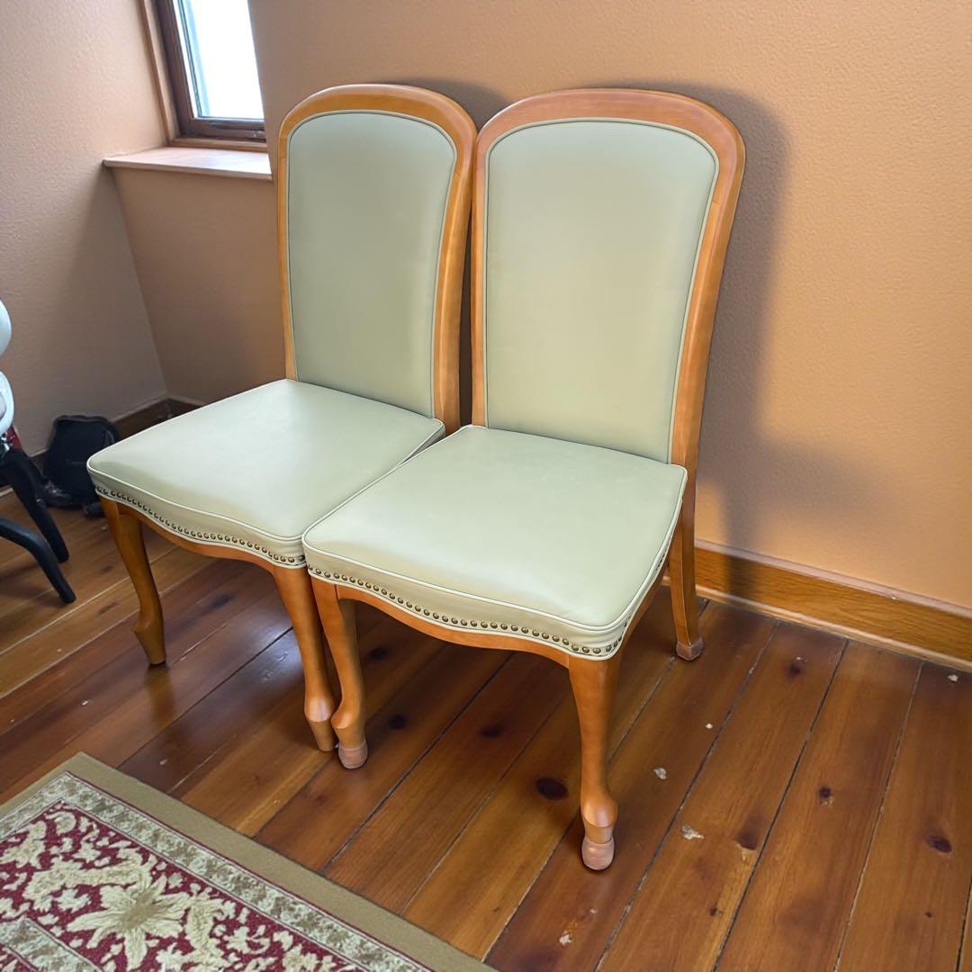 2脚　maruni マルニ ベルサイユ ダイニングチェア 椅子 鋲打ち 猫脚