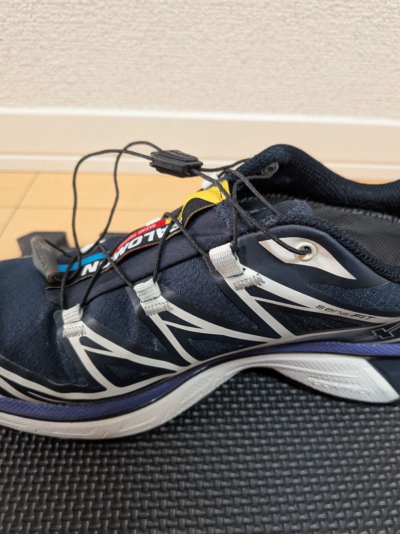 SALOMONスニーカー　ブルー XT-6 GTX 23.5cm