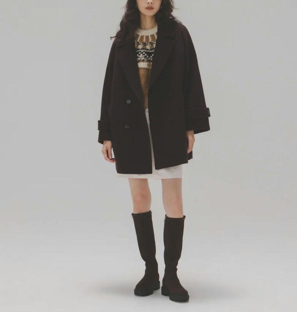 ダブルブレストフォルムミドルコート　ブラウン