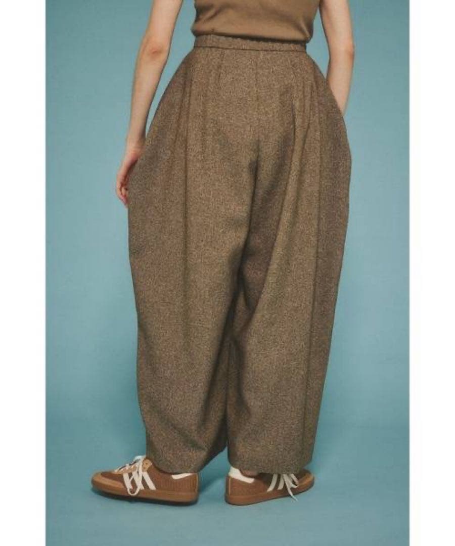 ヘリドットサイ メニータックパンツ(値札付き)