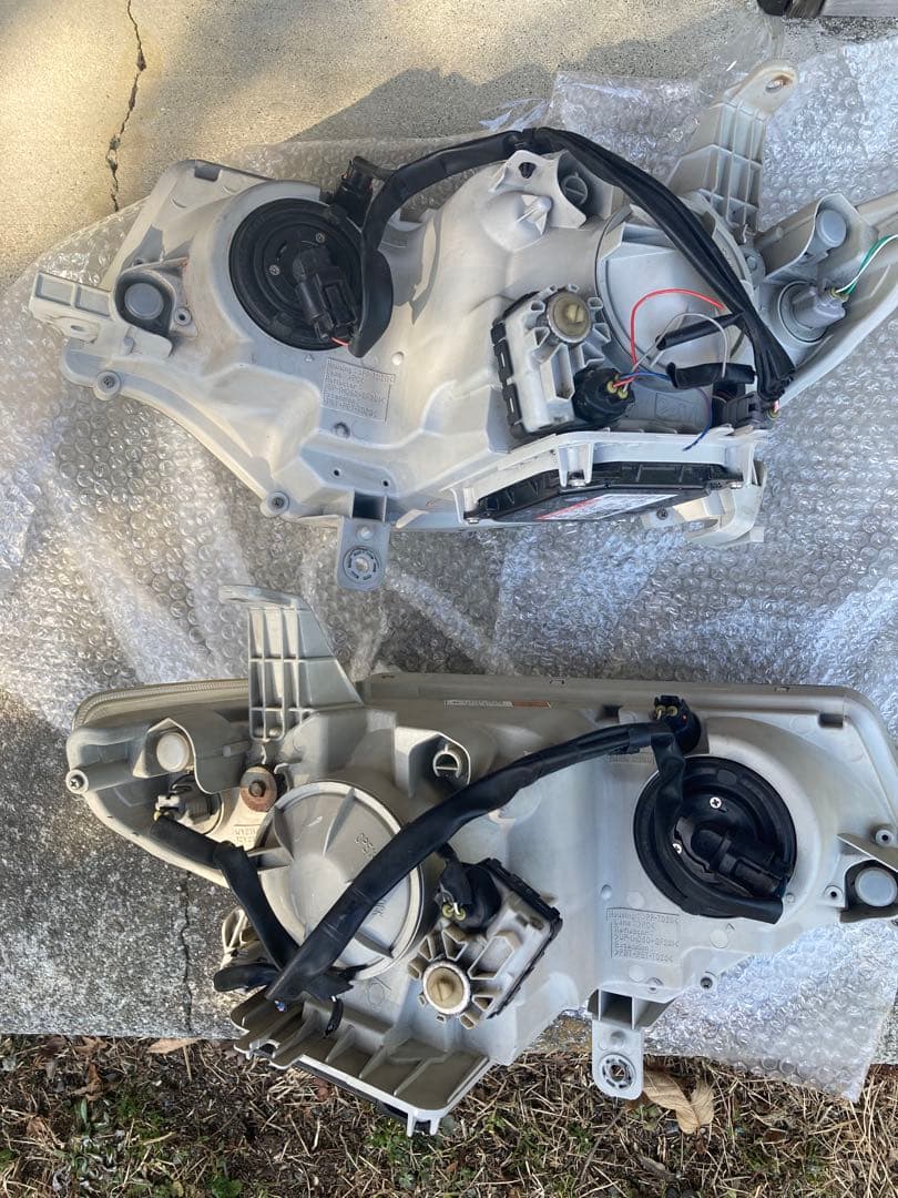 タントL375Sヘッドライト左右