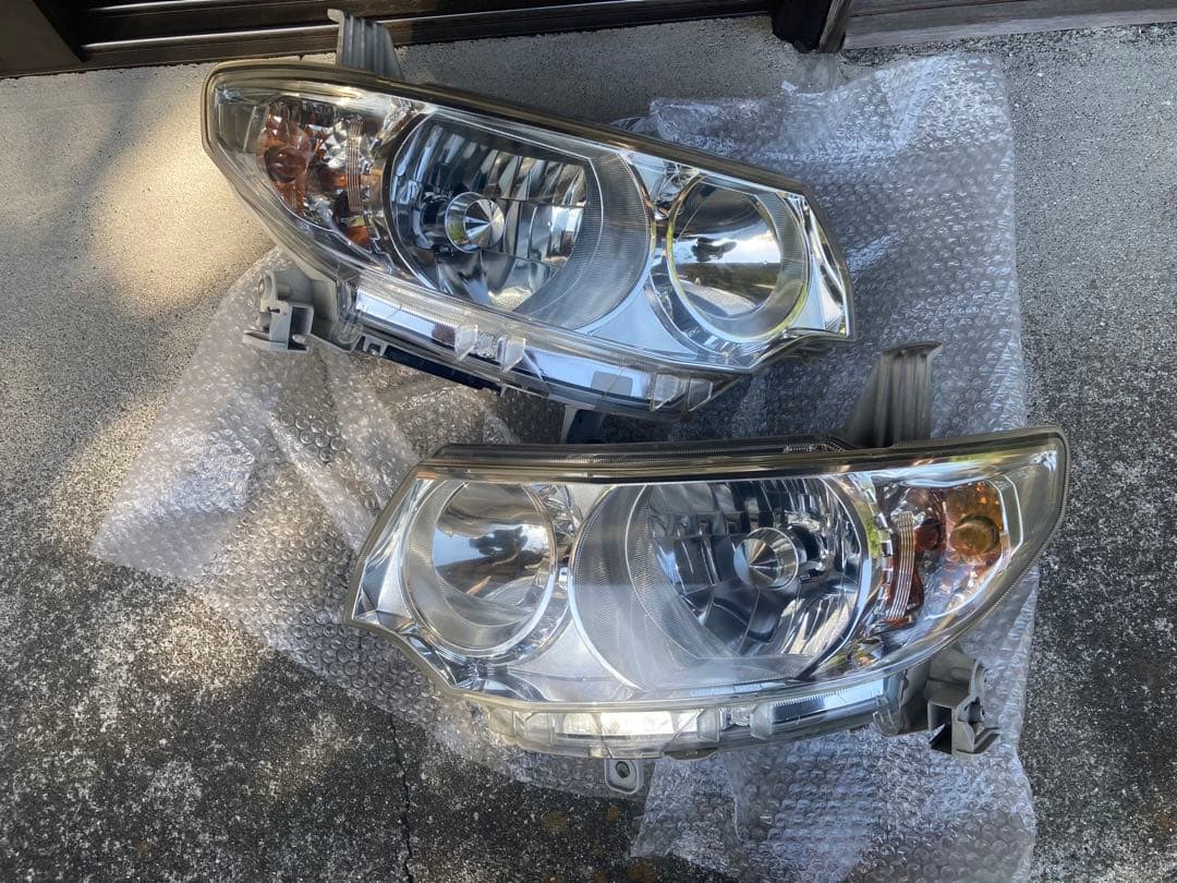 タントL375Sヘッドライト左右