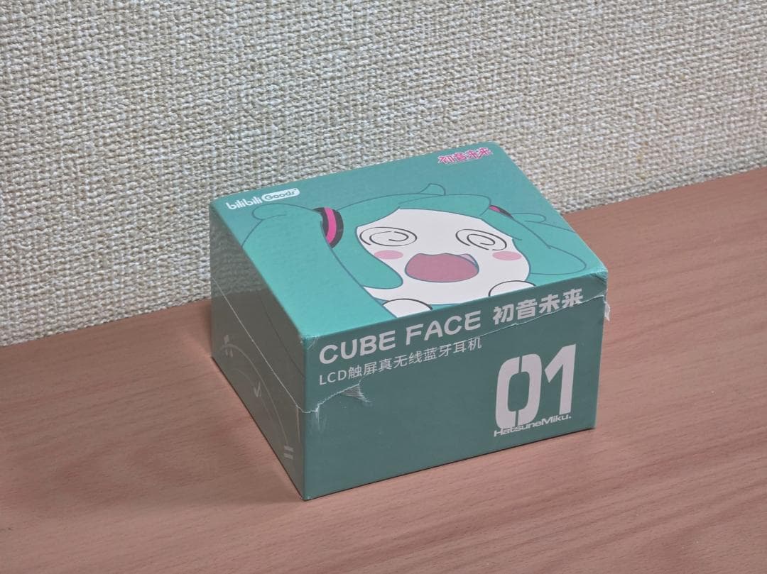 【新品】初音ミク × ビリビリ　限定ワイヤレスイヤホン cube face