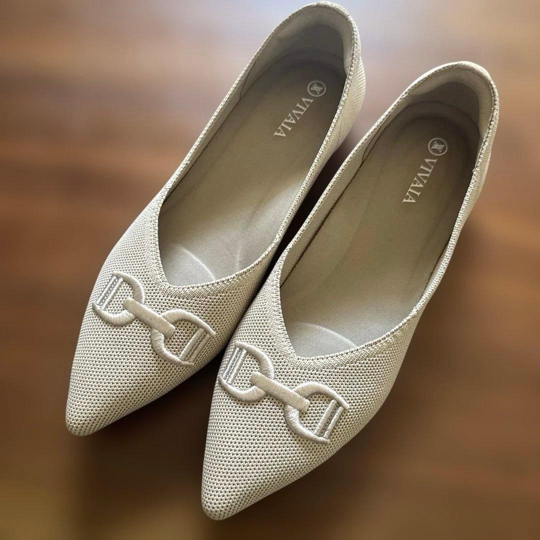 試着のみVIVAIA ポインテッドトゥ フラットシューズ 23.5 24 ビット