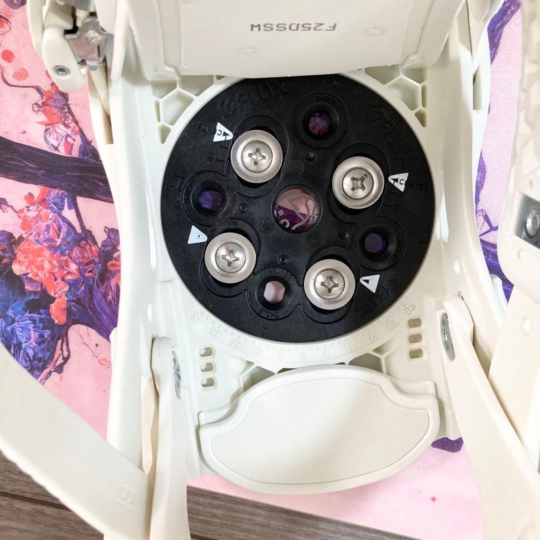 CAPiTA Paradise 139 ビンディング　FLUX DS SM 白