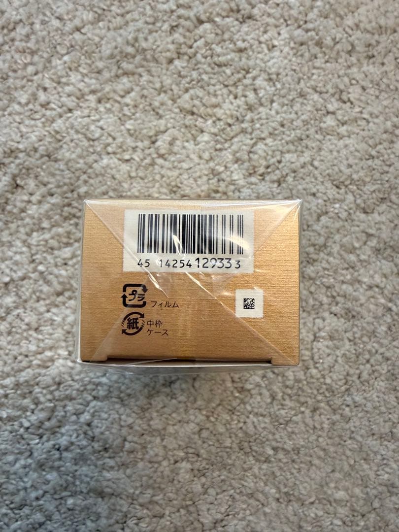 【新品未使用】【正規店】クレドポーボーテ クレームＵＶ n