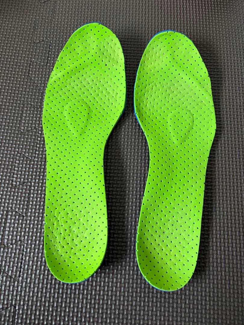 サッカー⭐︎スパイク⭐︎ミズノ⭐︎モレリアネオ4⭐︎26.5cm