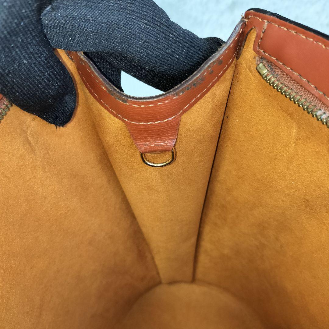 ルイヴィトン エピ サンジャック トート ブラウン