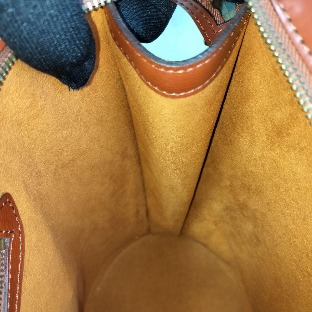 ルイヴィトン エピ サンジャック トート ブラウン