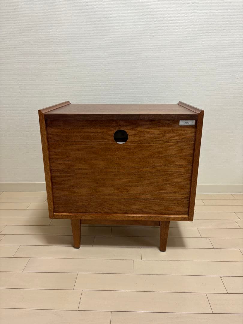 アクメファニチャー　トラッセル ナイトスタンド　引き出し付き