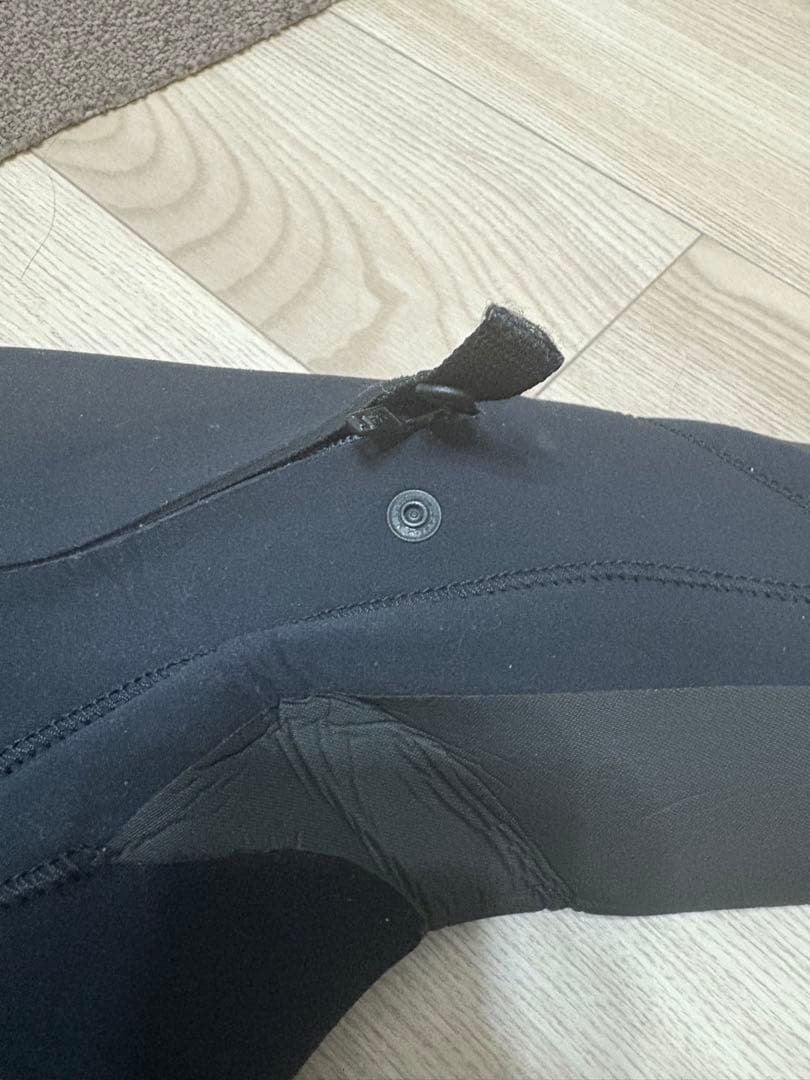 アックスクラシック　ウェットスーツ　5ミリセミドライ