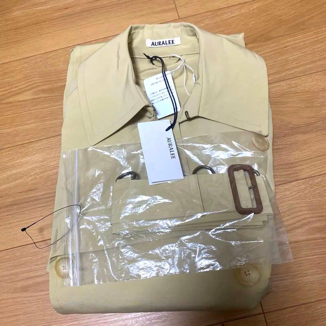 新品70%オフ　AURALEE トレンチコート　オーラリー　レディース