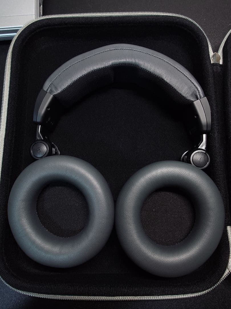 （新品開封済み）Signature FUSION Open Back ヘッドホン