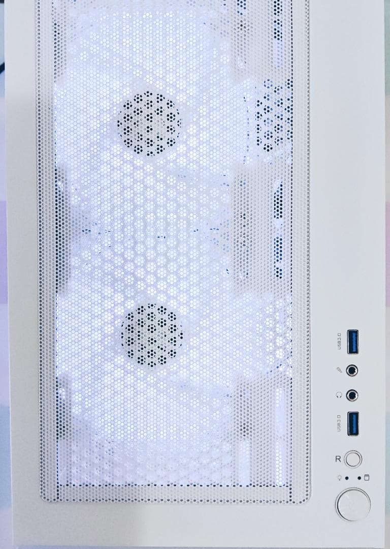 【新品】高性能ゲーミングPC RX9070XT Ryzen7 7700