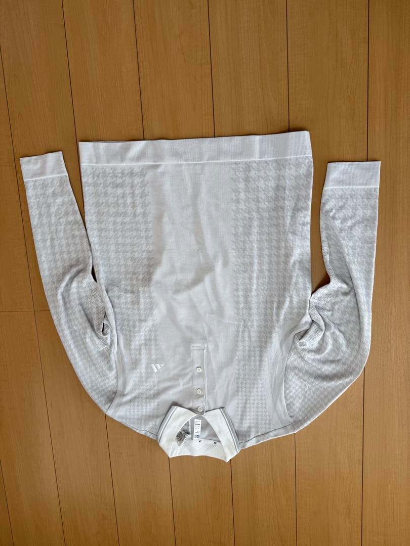 ゴルフウエア上下、アンダーシャツ、キャップ