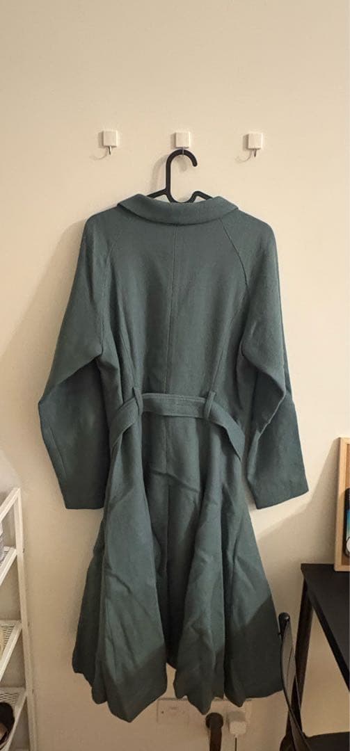 ha|za|ma 経年真価の揺らめくコート（ターコイズ）