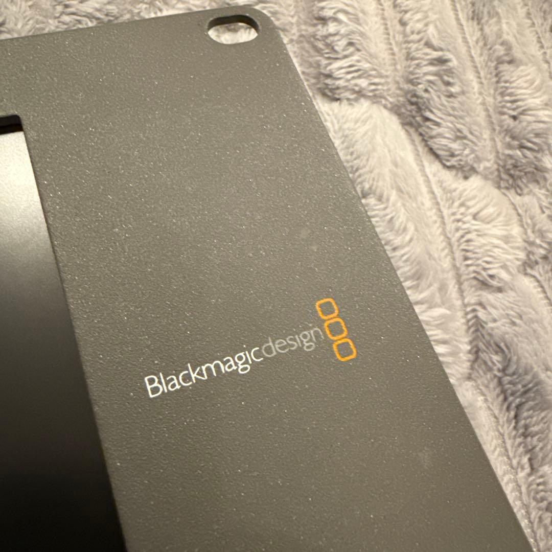 【MASAさま】BlackmagicDesign SmartView Duo2