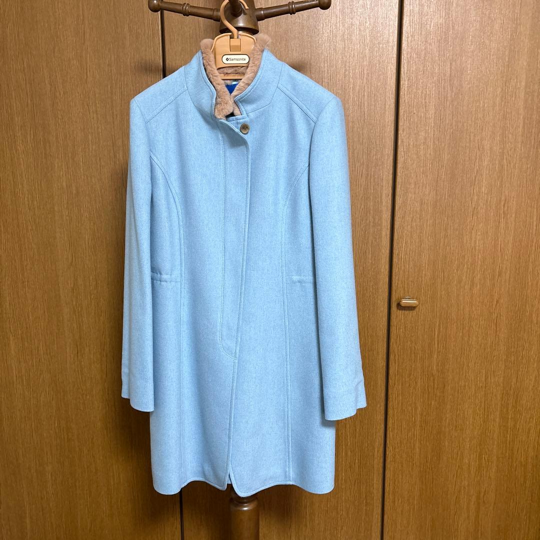 LA JOCONDE 水色ファー付きピーコート