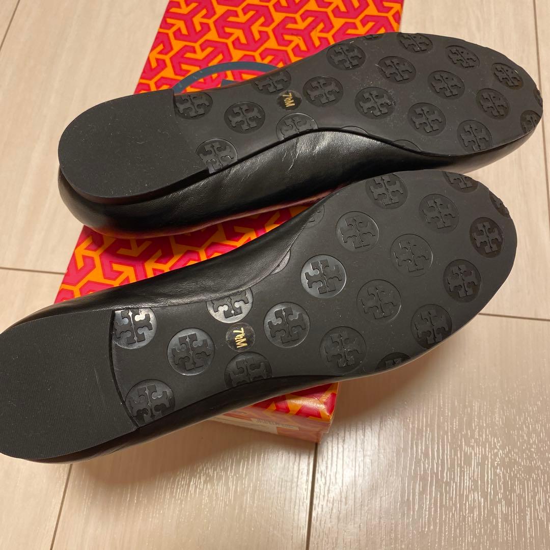 新品未使用☆トリーバーチ TORY BURCH 黒　　バレエシューズ　7.5