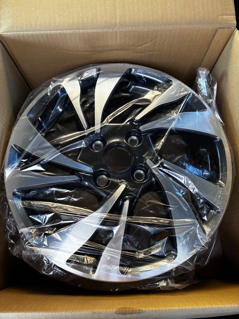 ソリオ純正アルミホイール 新品未使用