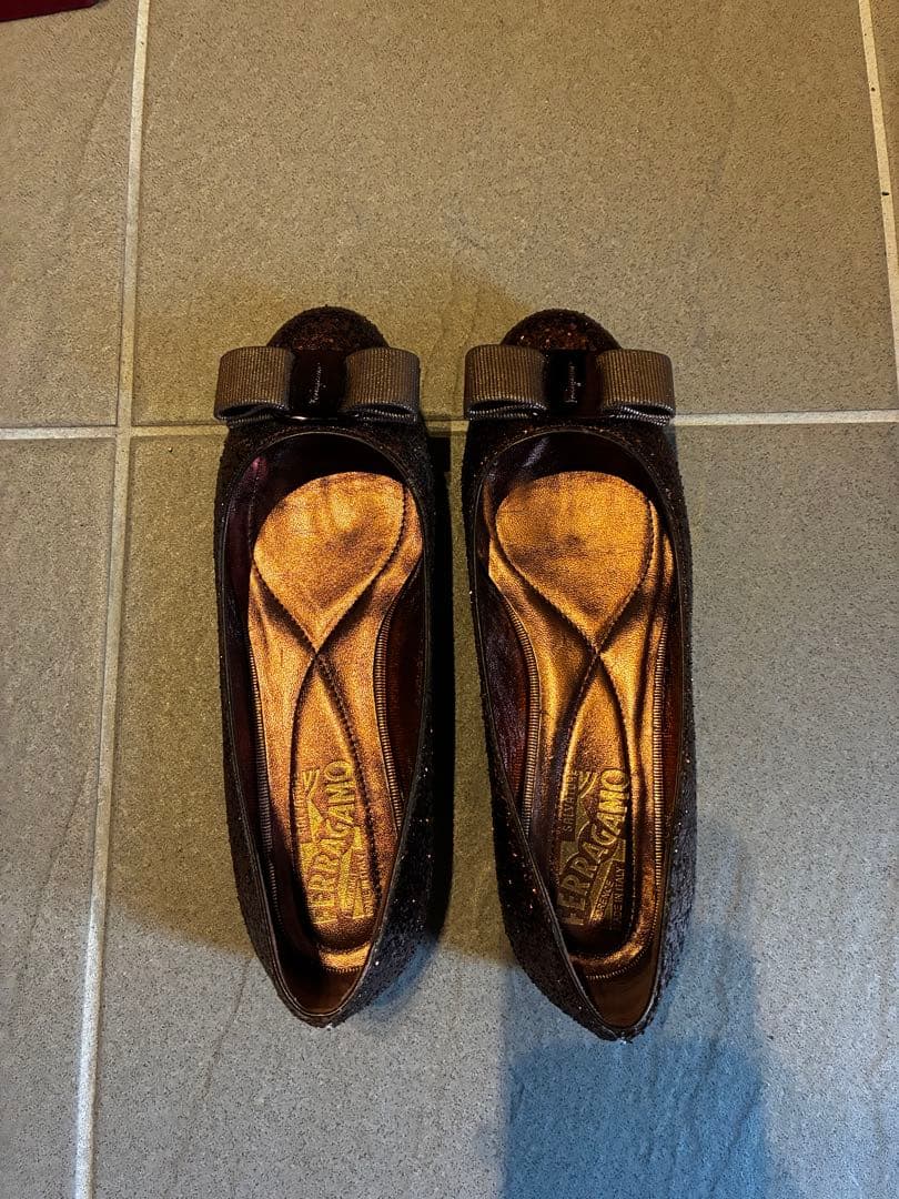 ferragamoのフラットシューズ