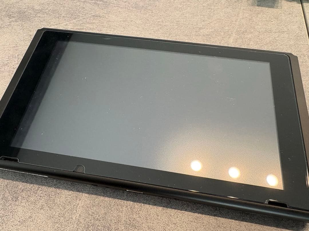 Nintendo switch ネオンブルー　ネオンレッド　本体