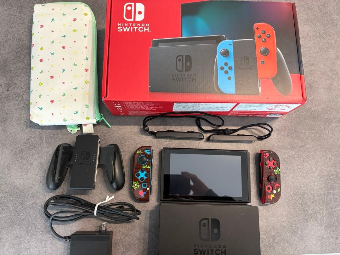 Nintendo switch ネオンブルー　ネオンレッド　本体