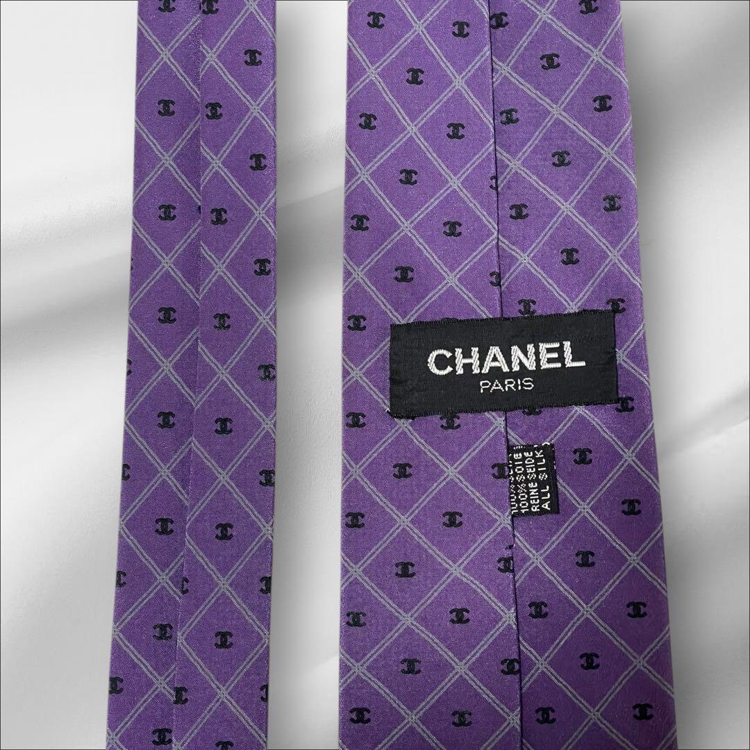 【超美品】シャネル チェック 総柄 ロゴ ココマーク パープル 紫 黒 ネクタイ