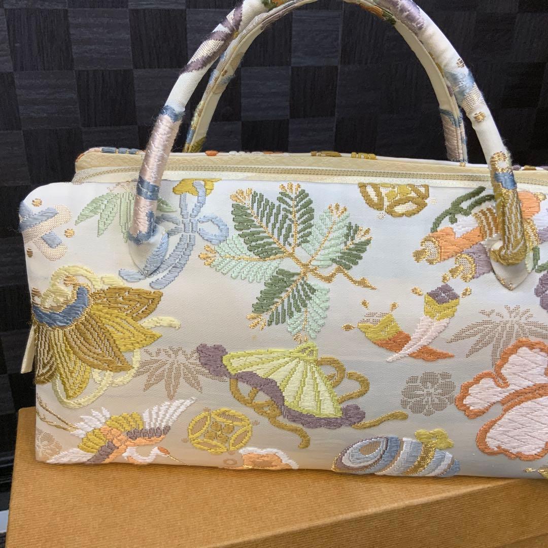 【井澤屋】利休バッグ　和装用バッグ クリーム色 唐織　707292